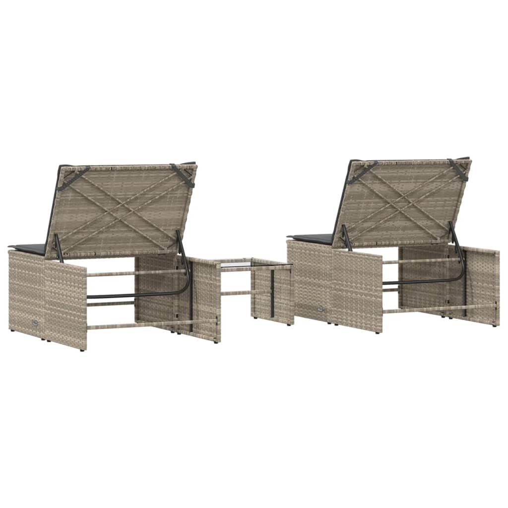 Lettini Prendisole 2pz con Tavolino Grigio Chiaro in Polyrattan